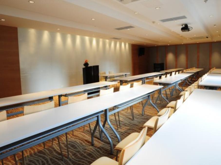 Ji Hotel Urumqi Hongshan Branch Екстериор снимка